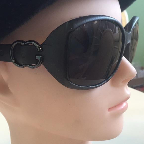 Gucci Rubber Frame Sunglasses - Picture 5 of 8